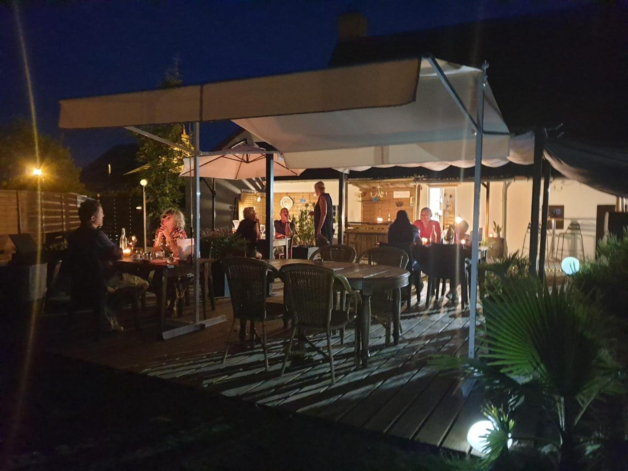 Le Heron Pourpre B&B Gastronomique Cronat Esterno foto